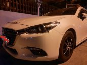 Bán ô tô Mazda 3 năm sản xuất 2018, màu trắng, số tự động