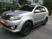 Bán Toyota Fortuner năm 2015, màu bạc, giá chỉ 685 triệu