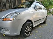 Bán Chevrolet Spark đời 2009, màu bạc, số tự động, giá tốt