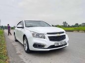 Bán Chevrolet Cruze đời 2017, màu trắng, 345 triệu