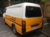 Bán xe Toyota Hiace năm sản xuất 2000, màu vàng, xe nhập còn mới 