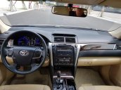 Bán nhanh chiếc Toyota Camry năm 2016, giá thấp, xe một đời chủ sử dụng