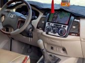 Bán Toyota Innova 2015, màu bạc