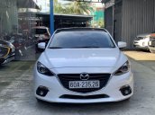 Bán Mazda 3 1.5AT đời 2015, màu trắng, 489 triệu