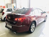 Cần bán gấp Chevrolet Cruze năm 2017, số sàn, 375tr