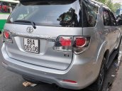 Bán Toyota Fortuner 2016, màu bạc, giá tốt