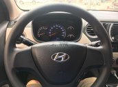 Bán Hyundai Grand i10 đời 2018, màu bạc như mới 