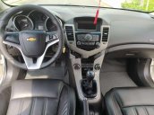 Cần bán gấp Chevrolet Cruze năm 2017, số sàn, 375tr