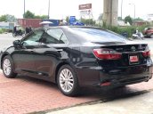 Cần bán xe Toyota Camry 2.0E năm sản xuất 2019, màu đen