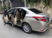 Cần bán Toyota Vios năm 2017, màu vàng cát, giá 400tr