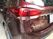 Bán Kia Rondo đời 2019, màu đỏ, số tự động, máy xăng