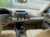 Bán ô tô Toyota Camry năm 2002, giá chỉ 258 triệu