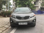 Bán xe Kia Sorento 2010 nhập khẩu, màu ghi vàng