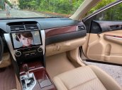 Bán Toyota Camry sản xuất năm 2013 còn mới