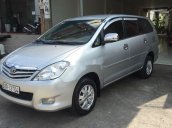 Bán xe Toyota Innova sản xuất năm 2010, màu bạc số sàn, 310 triệu