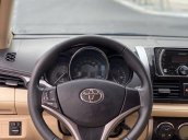 Bán Toyota Vios sản xuất 2017, màu vàng cát, máy chất