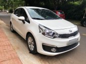 Xe Kia Rio năm sản xuất 2015 còn mới, giá chỉ 385 triệu