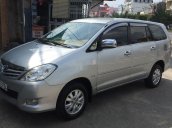 Bán xe Toyota Innova sản xuất năm 2010, màu bạc số sàn, 310 triệu