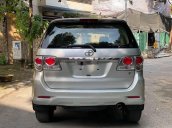 Bán Toyota Fortuner sản xuất năm 2014, màu bạc 