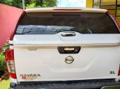 Cần bán Nissan Navara đời 2017, màu trắng