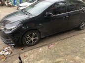 Cần bán gấp Toyota Corolla Altis đời 2018, màu đen còn mới