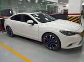 Cần bán Mazda 6 2.0AT năm 2018, màu trắng