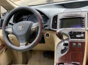 Cần bán gấp Toyota Venza 2.7 2010, màu nâu, nhập khẩu xe gia đình, giá tốt