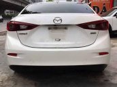 Cần bán lại xe Mazda 3 1.5 năm sản xuất 2015, màu trắng 