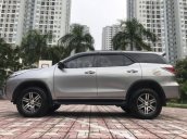 Bán xe Toyota Fortuner 2.4 G số sàn, máy dầu, SX 2018, ĐK 2019, xe nhập Indonesia