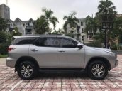 Bán xe Toyota Fortuner 2.4 G số sàn, máy dầu, SX 2018, ĐK 2019, xe nhập Indonesia