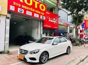 Bán Mercedes E250 AMG đời 2016, màu trắng còn mới