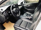 Bán Mercedes GLA 200 năm 2018, màu trắng, nhập khẩu  