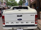 Cần bán Ford Ranger năm 2015, màu trắng, xe nhập số sàn