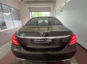 Bán Mercedes E250 năm sản xuất 2018, màu nâu