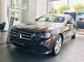 Bán Mercedes E250 năm sản xuất 2018, màu nâu