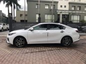 Bán xe Kia Cerato 2019, màu trắng còn mới, giá tốt