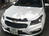 Bán Chevrolet Cruze LT sản xuất năm 2017, màu trắng, xe nhập số sàn