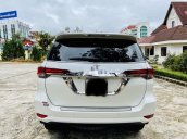 Bán Toyota Fortuner sản xuất năm 2019, màu trắng, 1 chủ từ đầu