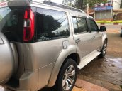 Bán Ford Everest năm sản xuất 2012, màu hồng phấn, xe nhập số sàn