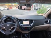 Cần bán xe Hyundai Accent 2020, màu trắng, giá tốt