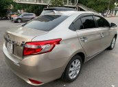 Cần bán lại xe Toyota Vios 1.5G sản xuất 2017, màu vàng cát còn mới