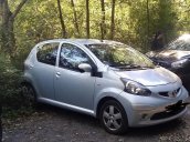 Cần bán Toyota Aygo đời 2008, màu bạc, xe nhập  