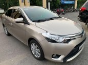 Cần bán lại xe Toyota Vios 1.5G sản xuất 2017, màu vàng cát còn mới