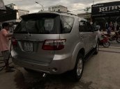 Bán Toyota Fortuner năm 2009, màu xám