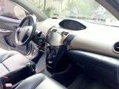 Cần bán lại xe Toyota Vios năm sản xuất 2010, màu bạc