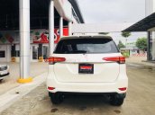 Bán ô tô Toyota Fortuner sản xuất 2017, màu trắng, xe nhập 