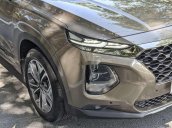 Cần bán xe Hyundai Santa Fe sản xuất 2019, màu nâu 