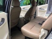 Cần bán xe Toyota Innova năm sản xuất 2008, màu bạc còn mới 