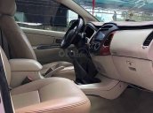 Cần bán xe Toyota Innova năm sản xuất 2008, màu bạc còn mới 