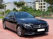 Bán Mercedes C200 năm sản xuất 2016, màu đen còn mới